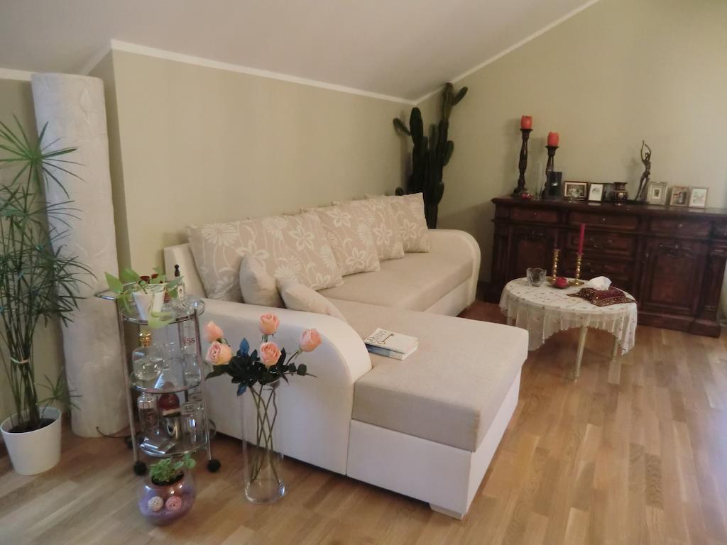 Kuressaare Romantic Apartment 객실 사진